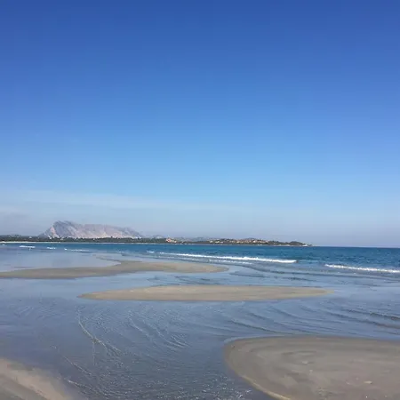 HOTEL Al FARO , SPIAGGIA LA CINTA ,SAN TEODORO-3